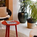 Shanghai Holland Szálloda 4*