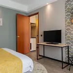 Szálloda Shanghai Holland 4*