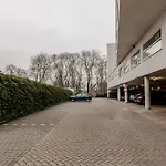 Shanghai Holland 4*