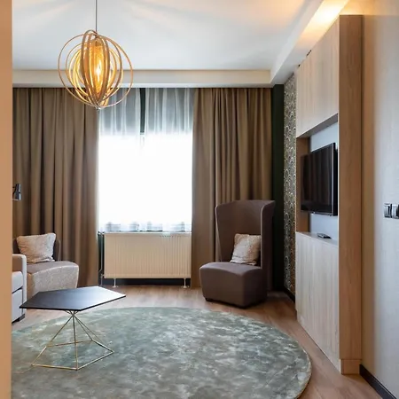 Hotel Shanghai Holland 4*