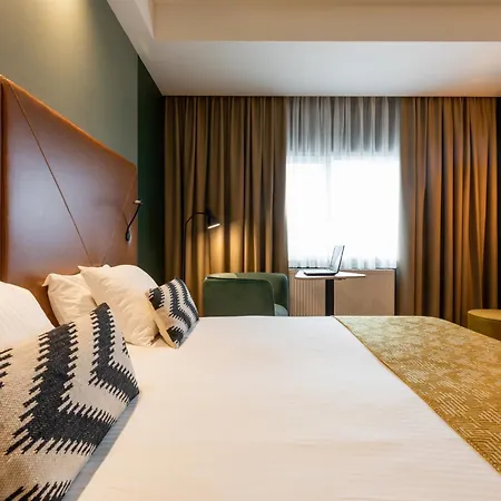 Shanghai Holland Hotel