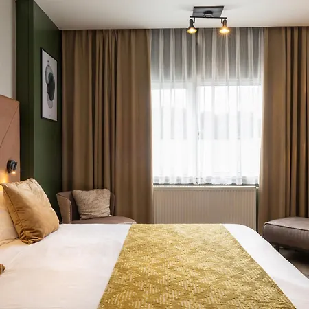 Hotel Shanghai Holland 4*