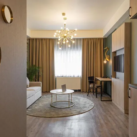 Shanghai Holland Hotel