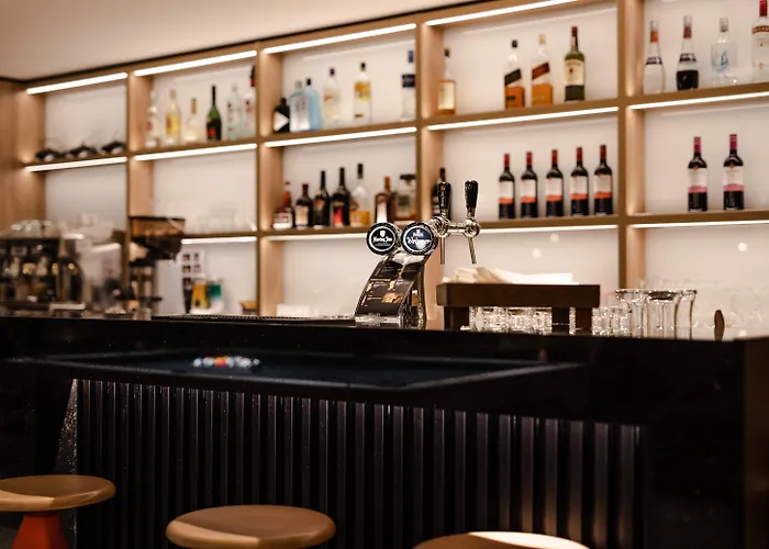 فندق Shanghai Holland 4*