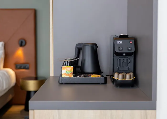 Shanghai Holland Hotel