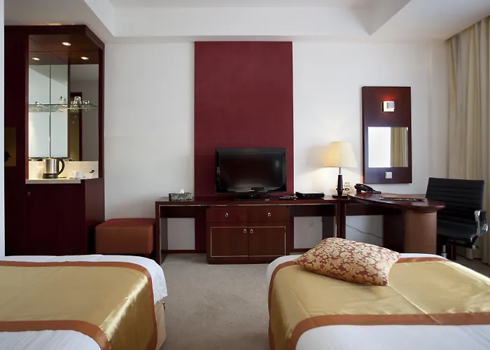 Отель Shanghai Holland Делфт