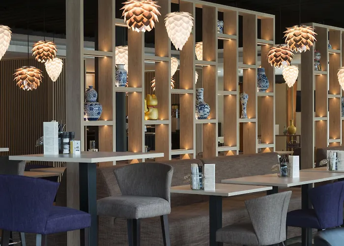 Shanghai Holland Hotel 4*