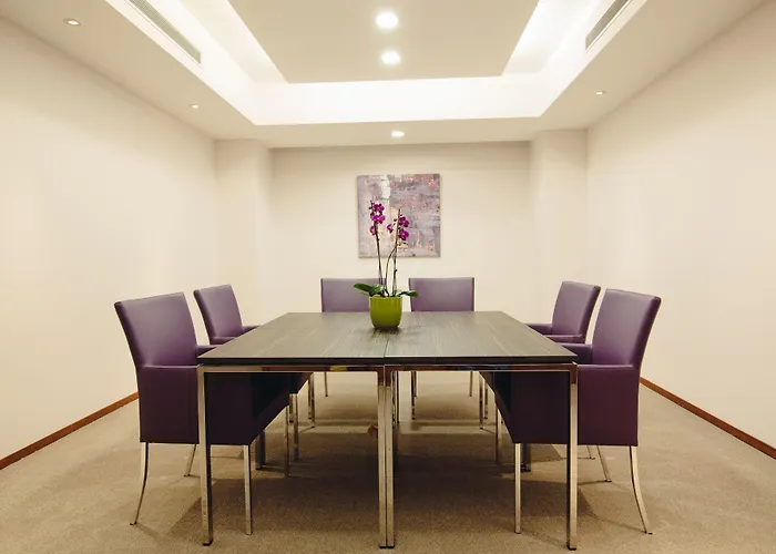 Hotel Shanghai Holland 4*