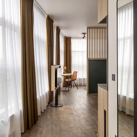 Shanghai Holland 4* Delft