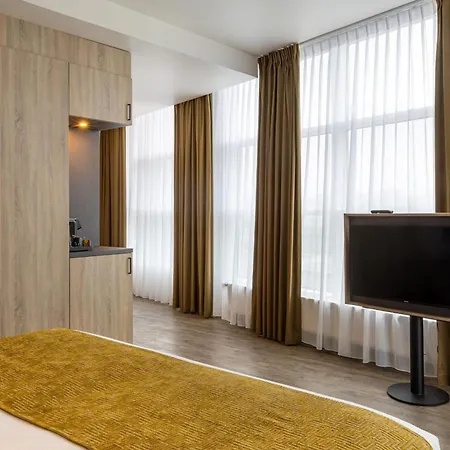 Shanghai Holland Hotel