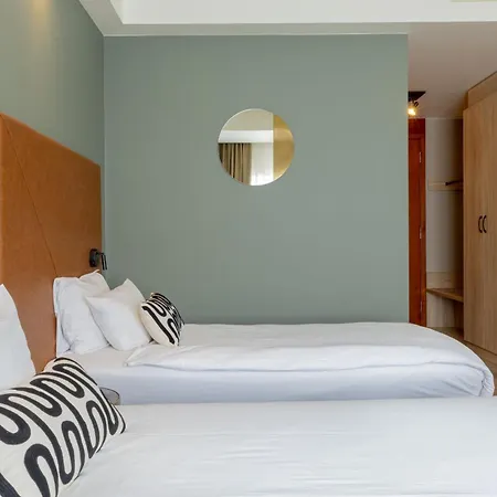 Shanghai Holland 4* Delft