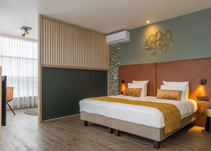 シャンハイ ホーランド デルフト