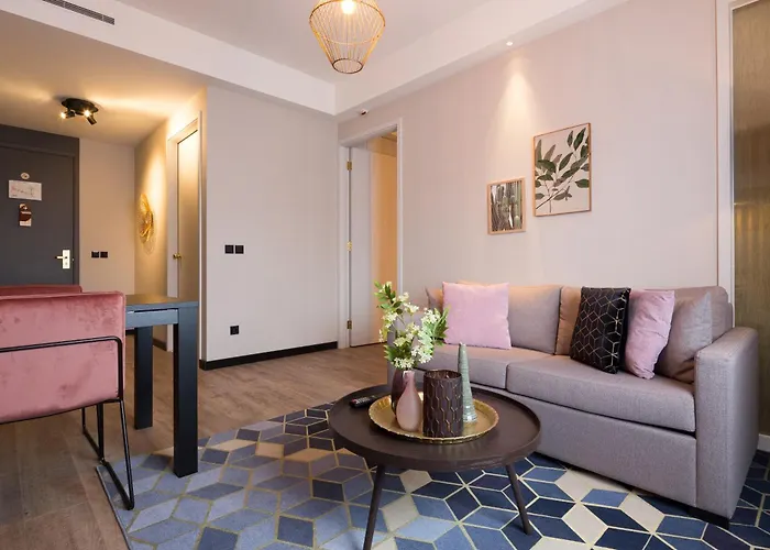 Szálloda Shanghai Holland 4*